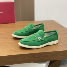 Louis Vuitton Low Shoes